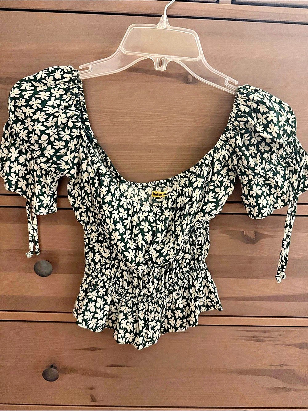 Reformation Floral Puff Sleeve Top in Green & Cream Like New